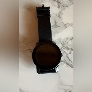 Movado Bold Minimalist All-Black Round Face Watch
